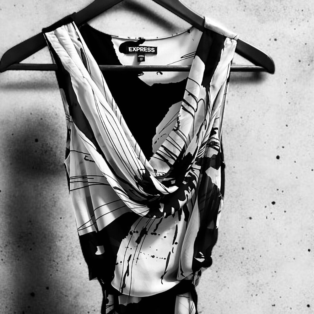 Express Chiffon Cowl Sleeveless Belted  Dress Color Blocked Floral Blk Sz XS